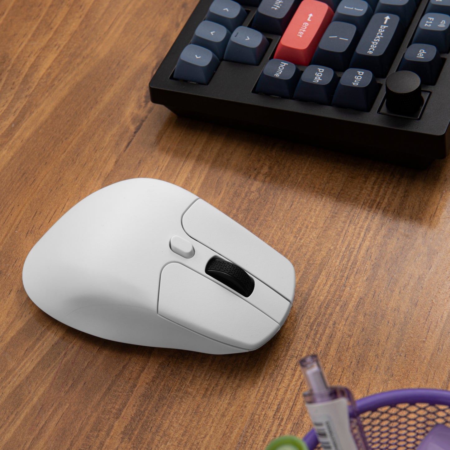 Keychron M6 1K Dual-Wireless Bluetooth & 2.4G Mouse – White