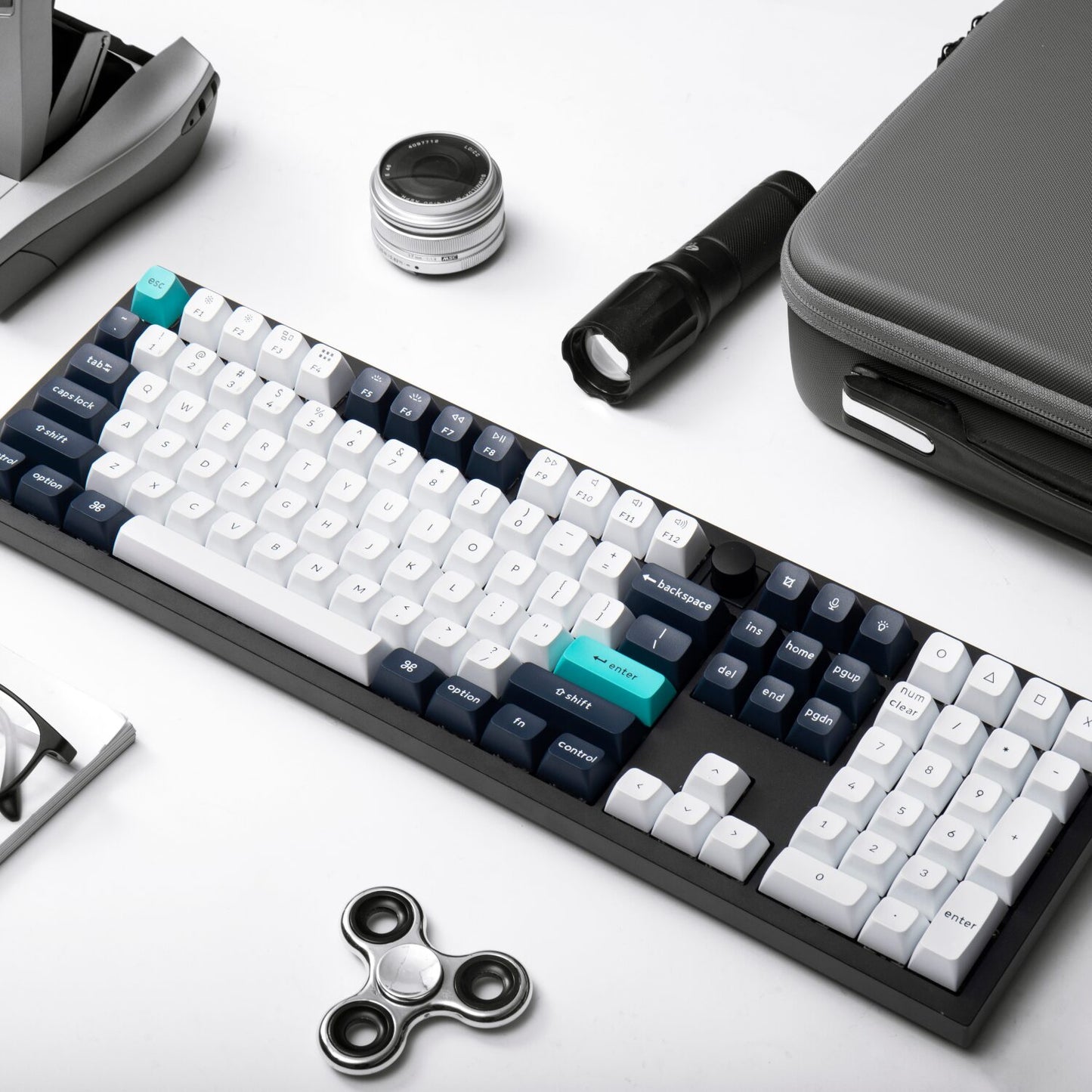 Keychron Q6 Max 100% Full Assembled Knob Red Switch Hot-Swap Gateron Jupiter RGB Wireless Keyboard – Black