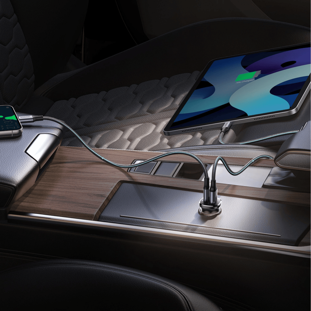 UGREEN Car Charger Fast Charging 30W 2 Ports