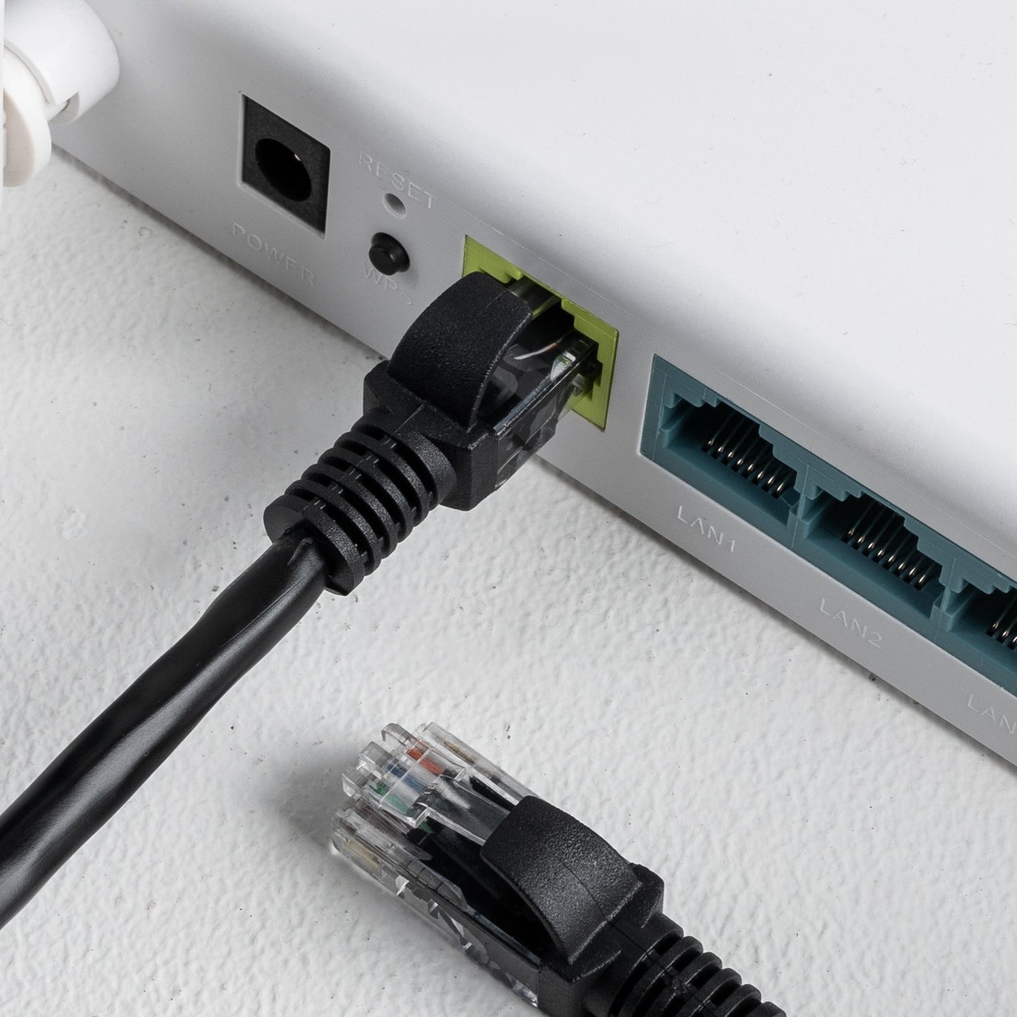 Black Gizzu Cat6 UTP Fly Lead Ethernet Network Cable - 0.5m