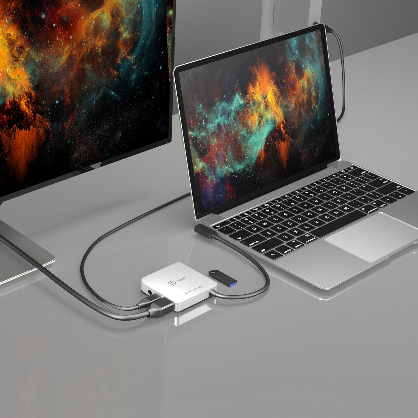 J5create USB-C to 4K 60 Hz HDMI Travel Dock for iPad Pro - JCD612