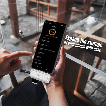 J5create USB-C to SD /microSD Adapter for Smartphones - JCHSD34W