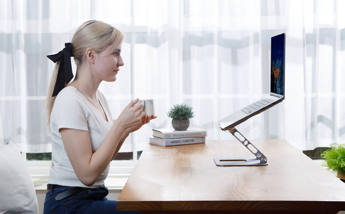 J5create Multi-Angle Laptop Stand - JTS127