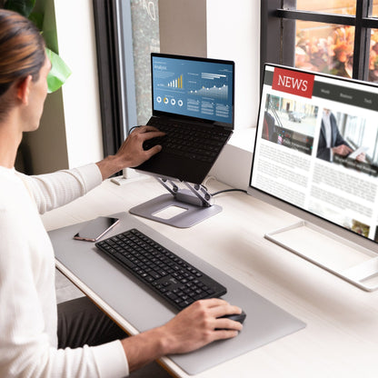 J5create Multi-Angle 4K Docking Stand - JTS327
