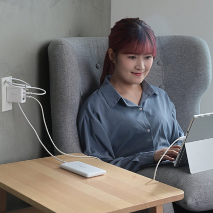 J5create 65W GaN USB-C® 3-Port Travel Charger with changeable AC plugs - JUP3565V