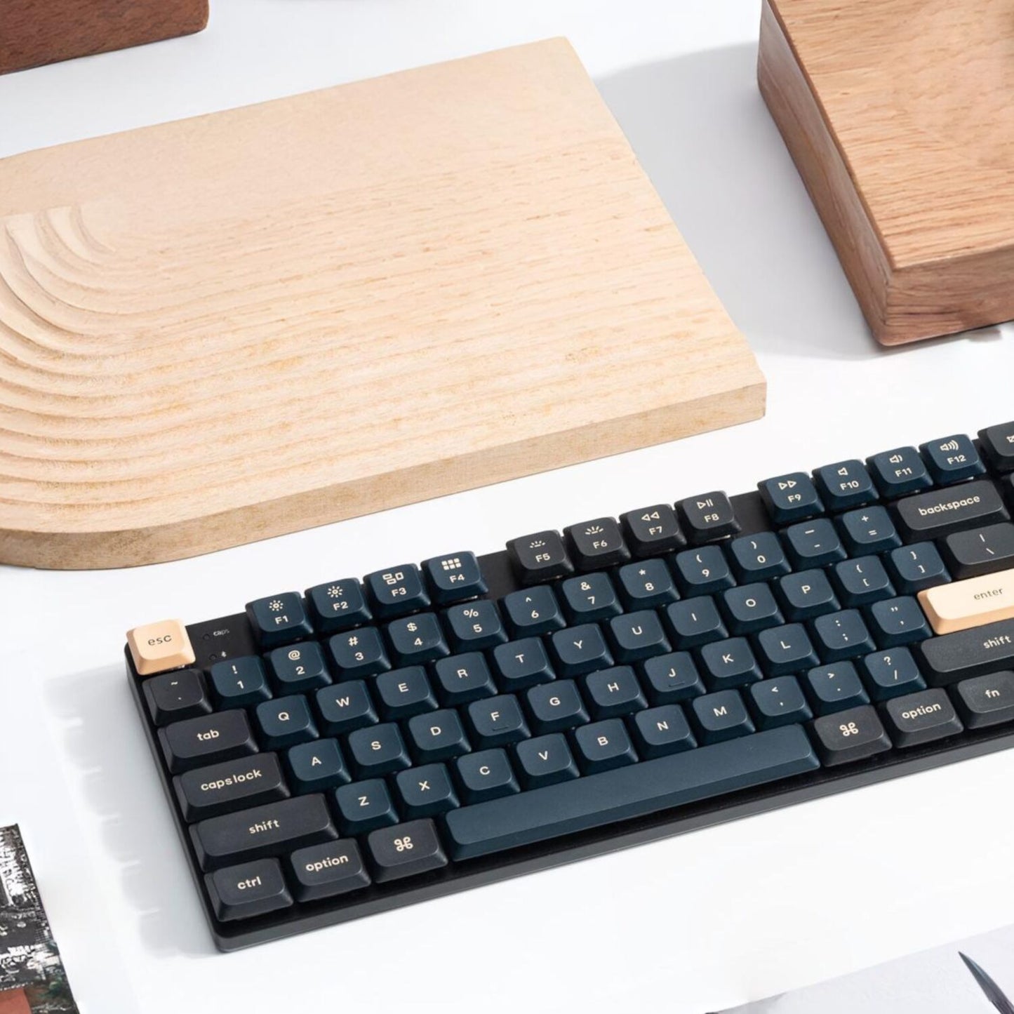 Keychron PBT LSA Knight Keycap Set V2 – Low Profile