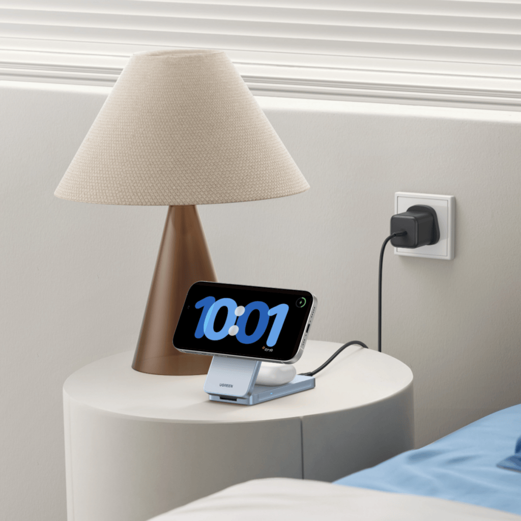 UGREEN 25W 2-in-1 Magnetic Wireless Charger